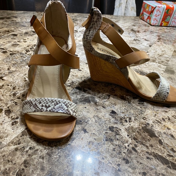 Wedges - Picture 2 of 4